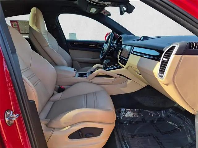 2023 Porsche Cayenne Cayenne