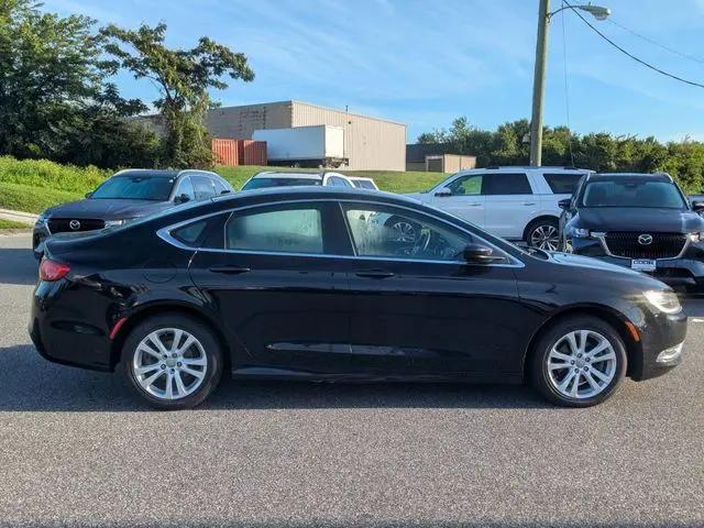 2015 Chrysler 200 Limited