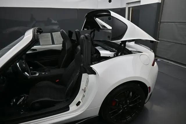 2025 Mazda MX-5 Club