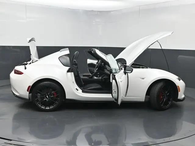 2025 Mazda MX-5 Club