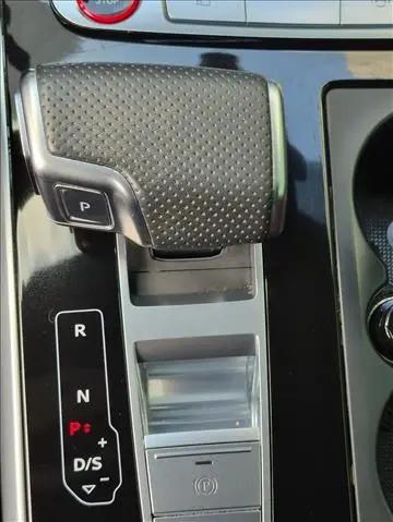 2025 Audi SQ8 Premium Plus 4.0 TFSI quattro