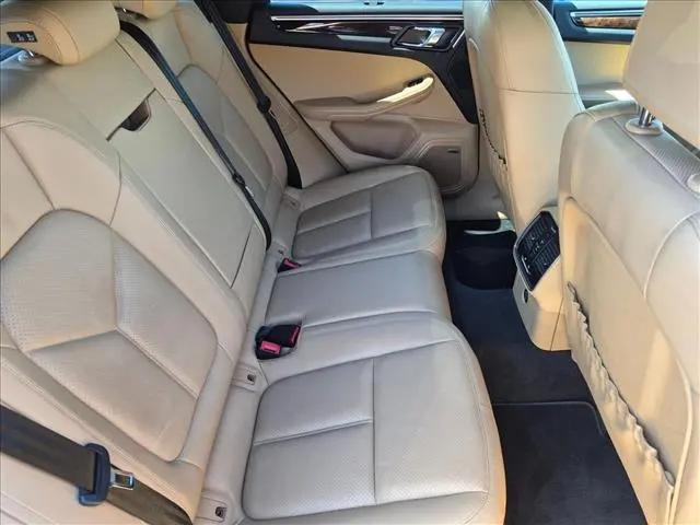 2018 Porsche Macan S