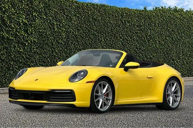2023 Porsche 911 Carrera 4 GTS Cabriolet