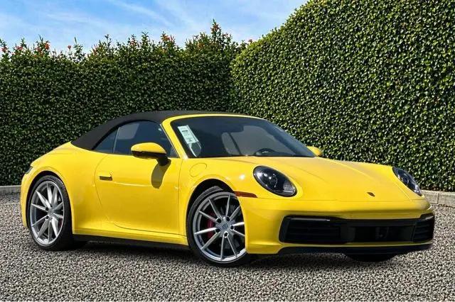 2023 Porsche 911 Carrera 4 GTS Cabriolet