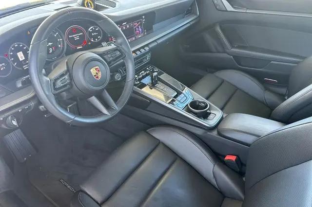 2023 Porsche 911 Carrera 4 GTS Cabriolet