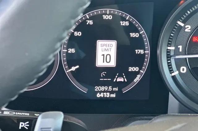 2023 Porsche 911 Carrera 4 GTS Cabriolet