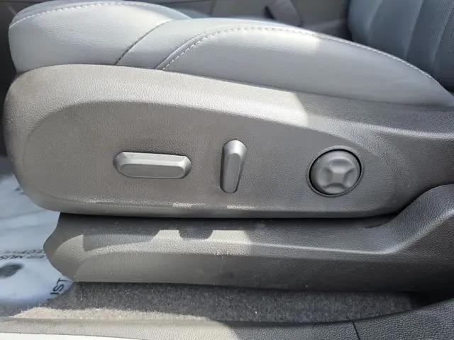 2020 Buick Envision FWD Essence