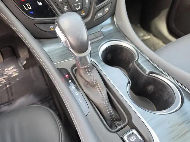2020 Buick Envision FWD Essence
