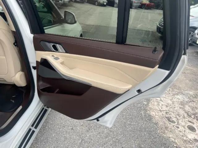 2019 BMW X7 xDrive40i