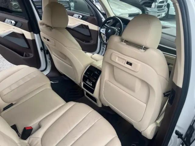 2019 BMW X7 xDrive40i