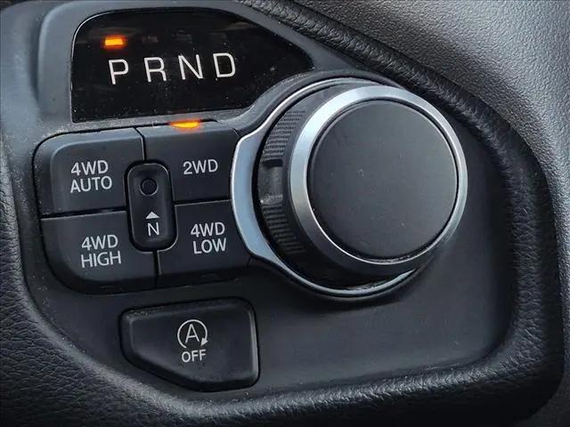 2025 Ram 1500 Big Horn Crew Cab 4x4 64 Box