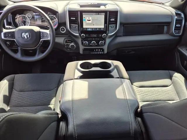 2025 Ram 1500 Big Horn Crew Cab 4x4 64 Box