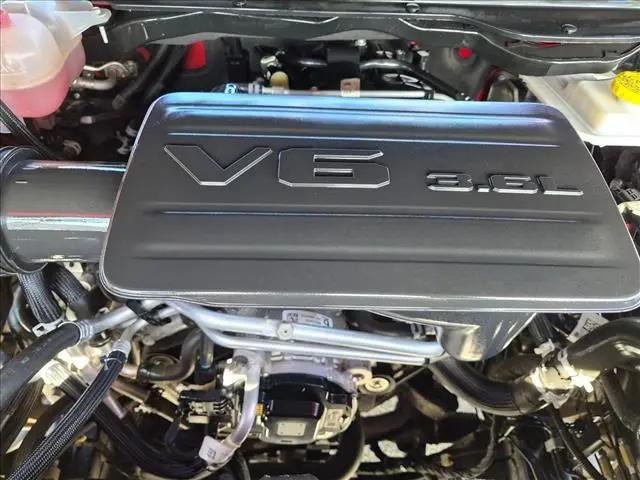 2025 Ram 1500 Big Horn Crew Cab 4x4 64 Box