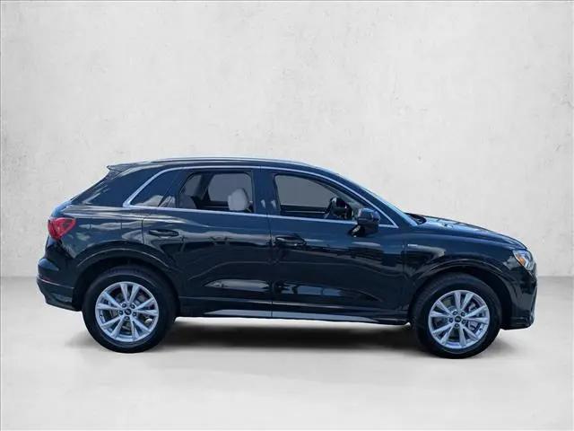 2022 Audi Q3 Premium Plus 45 TFSI S line quattro Tiptronic