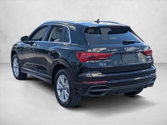 2022 Audi Q3 Premium Plus 45 TFSI S line quattro Tiptronic