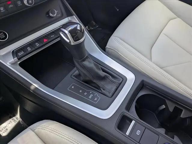 2022 Audi Q3 Premium Plus 45 TFSI S line quattro Tiptronic