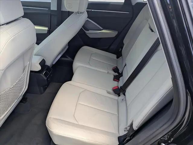 2022 Audi Q3 Premium Plus 45 TFSI S line quattro Tiptronic