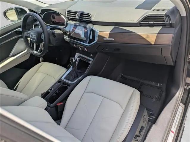2022 Audi Q3 Premium Plus 45 TFSI S line quattro Tiptronic