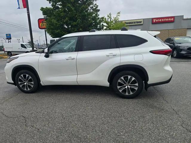2021 Toyota Highlander XLE