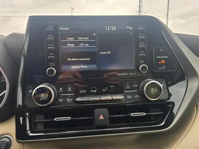 2021 Toyota Highlander XLE