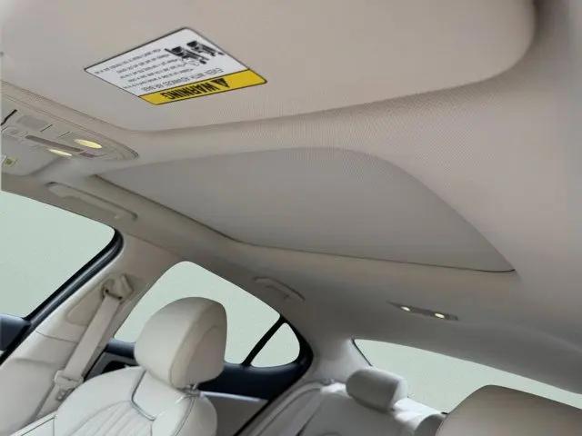 2026 Genesis G70 2.5T RWD Prestige