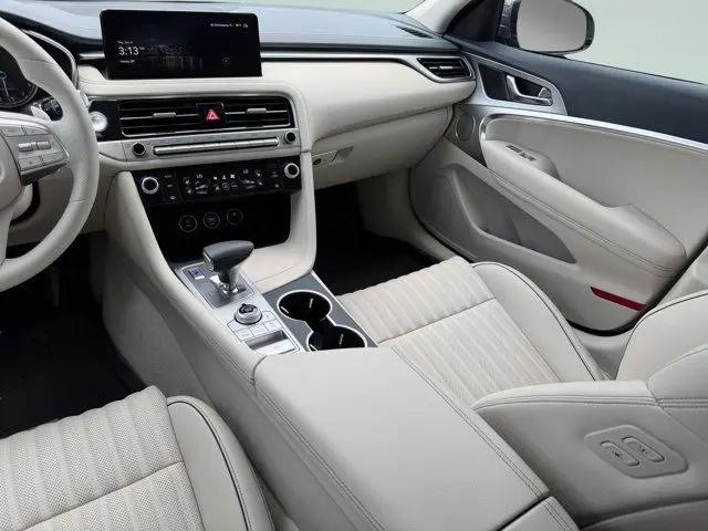 2026 Genesis G70 2.5T RWD Prestige