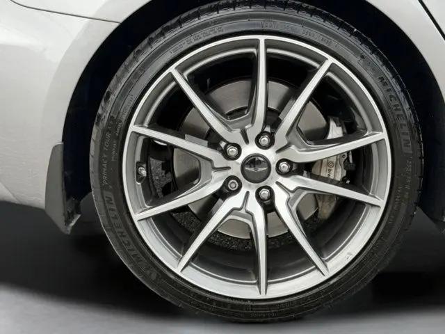 2026 Genesis G70 2.5T RWD Prestige