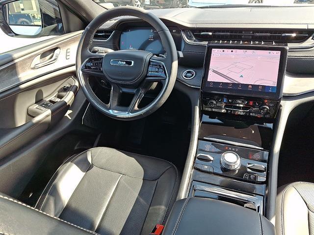 Used 2025 Jeep Grand Cherokee Overland 4x4 For Sale in East Hanover, NJ