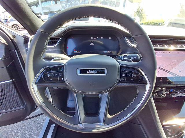 Used 2025 Jeep Grand Cherokee Overland 4x4 For Sale in East Hanover, NJ