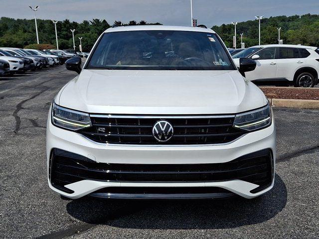 2023 Volkswagen Tiguan 2.0T SE R-Line Black 2023 Volkswagen Tiguan 2.0T SE R-Line Black