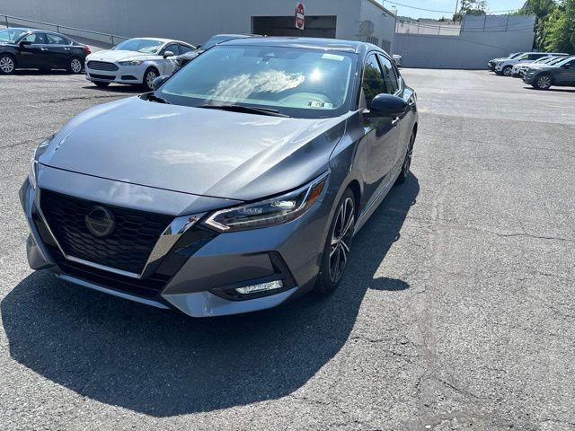 2022 Nissan Sentra SR Xtronic CVT 2022 Nissan Sentra SR Xtronic CVT