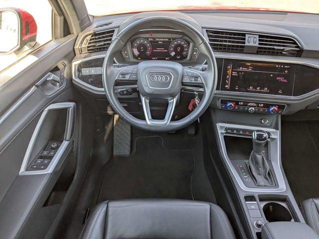 2025 Audi Q3 Premium 45 TFSI S line quattro Tiptronic