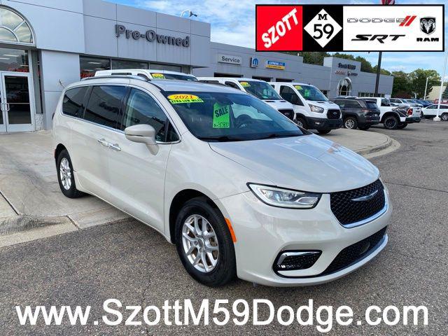 2021 Chrysler Pacifica Touring L for sale in Highland, MI