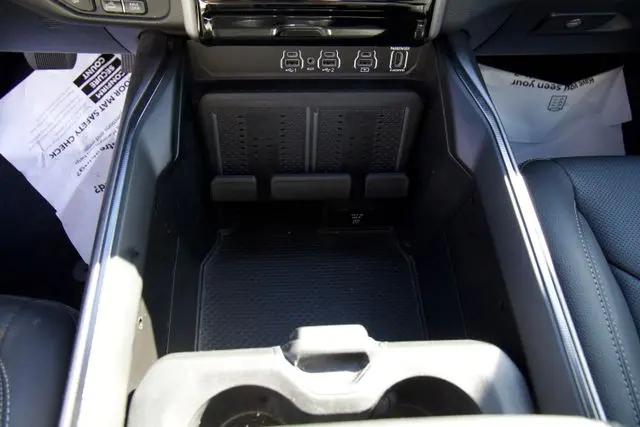 2025 Ram 1500 Rebel Crew Cab 4x4 57 Box