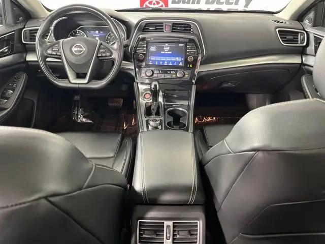 2023 Nissan Maxima SL