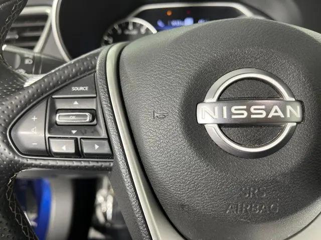 2023 Nissan Maxima SL