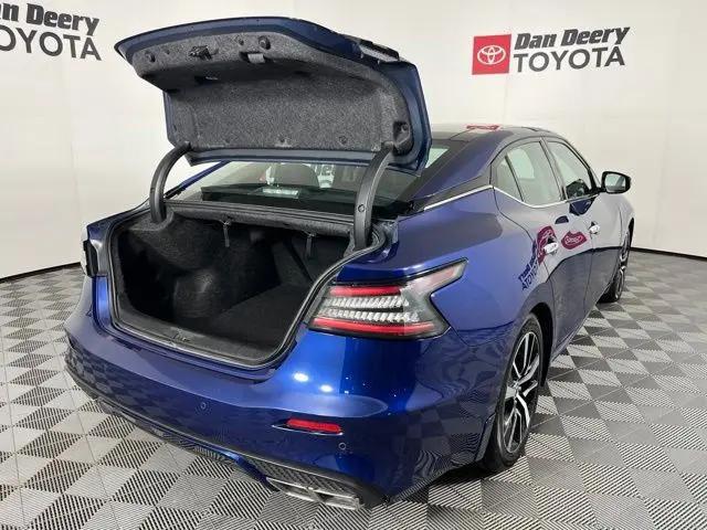 2023 Nissan Maxima SL