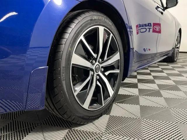 2023 Nissan Maxima SL