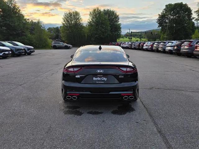 2019 Kia Stinger GT1