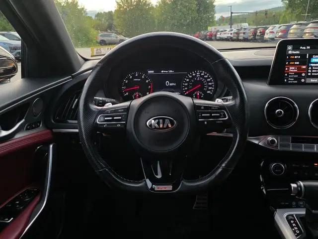 2019 Kia Stinger GT1