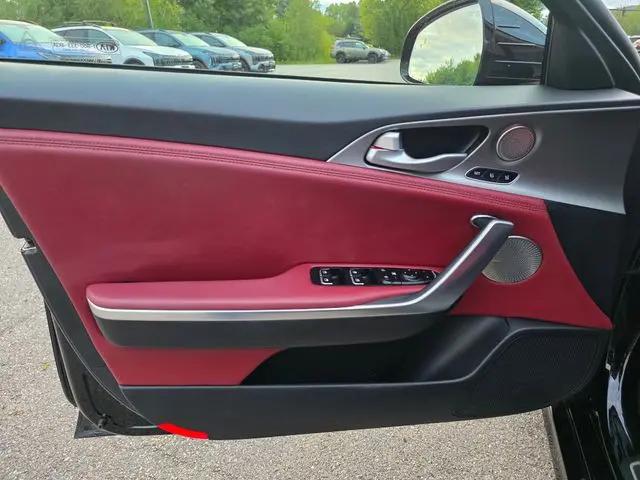 2019 Kia Stinger GT1
