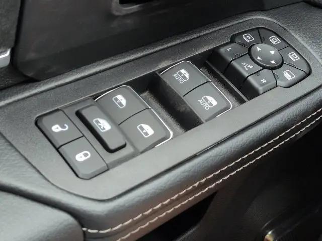 2027 Ram 2500 Laramie