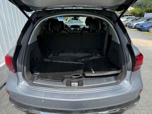 2017 Acura MDX w/Technology Package