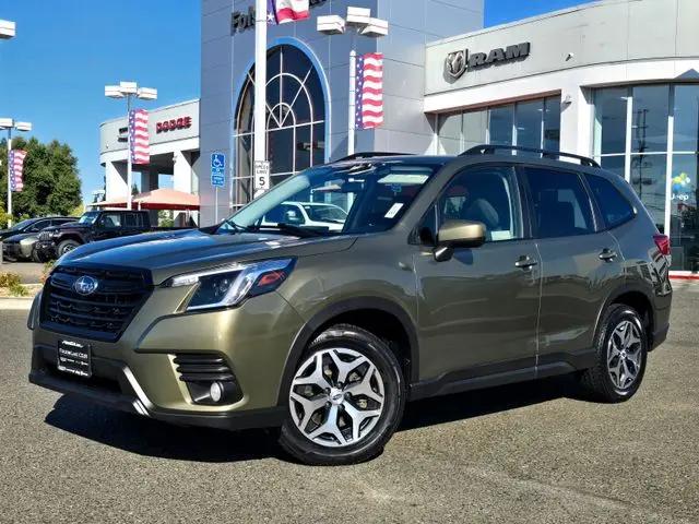 2023 Subaru Forester Premium