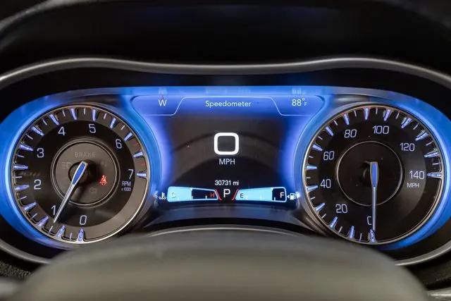 2021 Chrysler 300 Touring