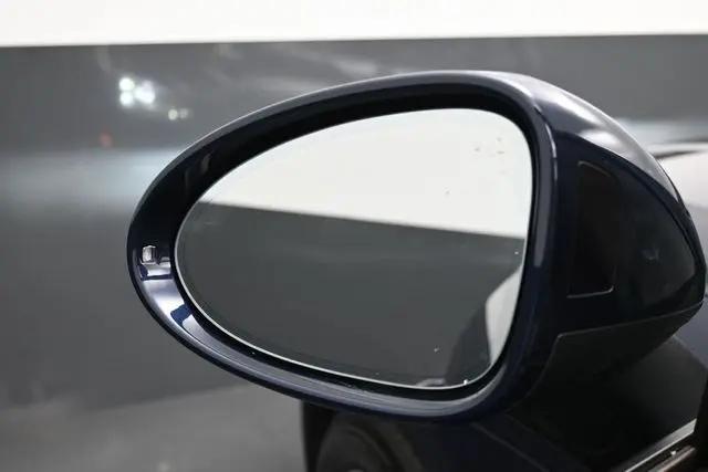 2019 Porsche Macan Macan
