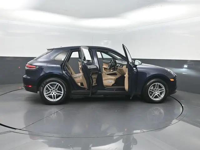 2019 Porsche Macan Macan