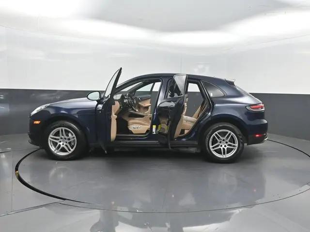 2019 Porsche Macan Macan