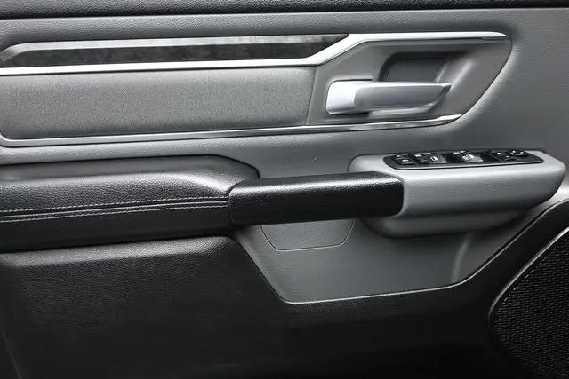 2019 Ram 1500 Big Horn/Lone Star Crew Cab 4x2 57 Box