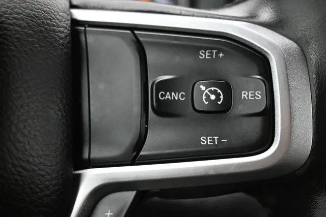2019 Ram 1500 Big Horn/Lone Star Crew Cab 4x2 57 Box